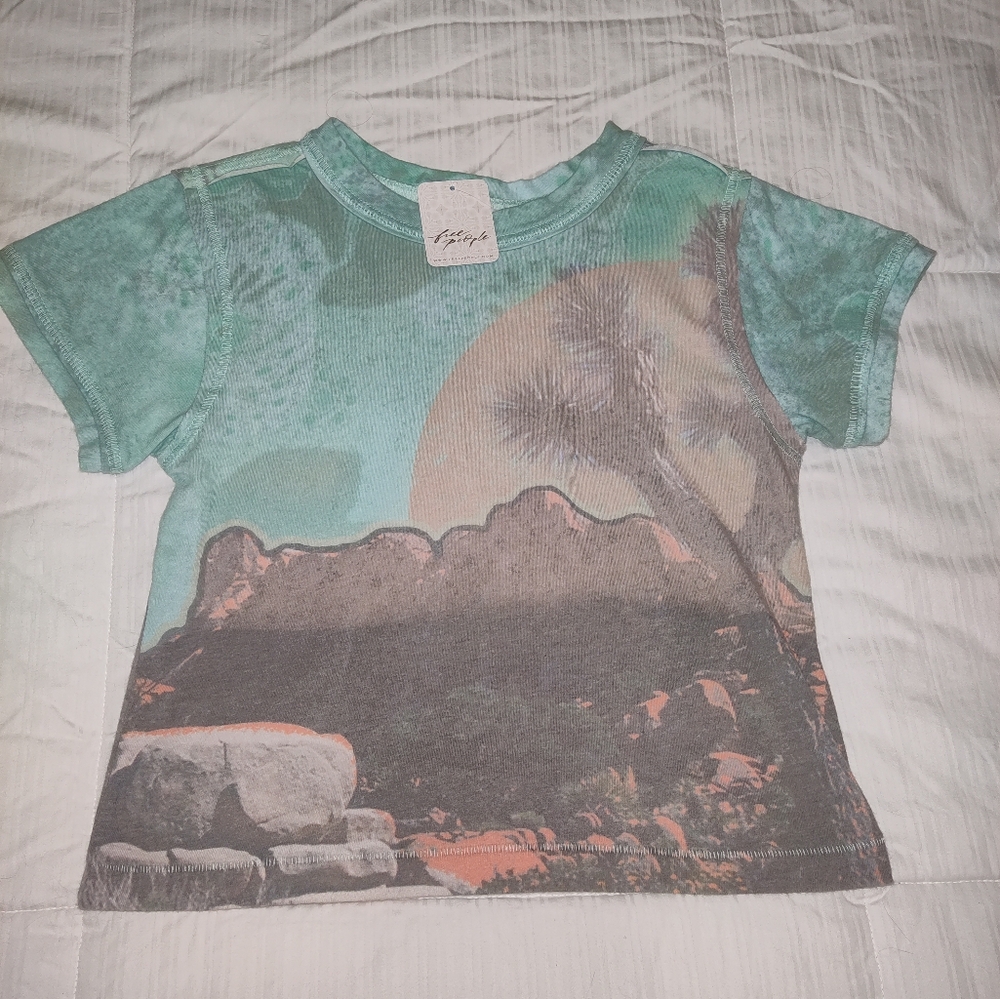 Free people T-Shirt Crop Top